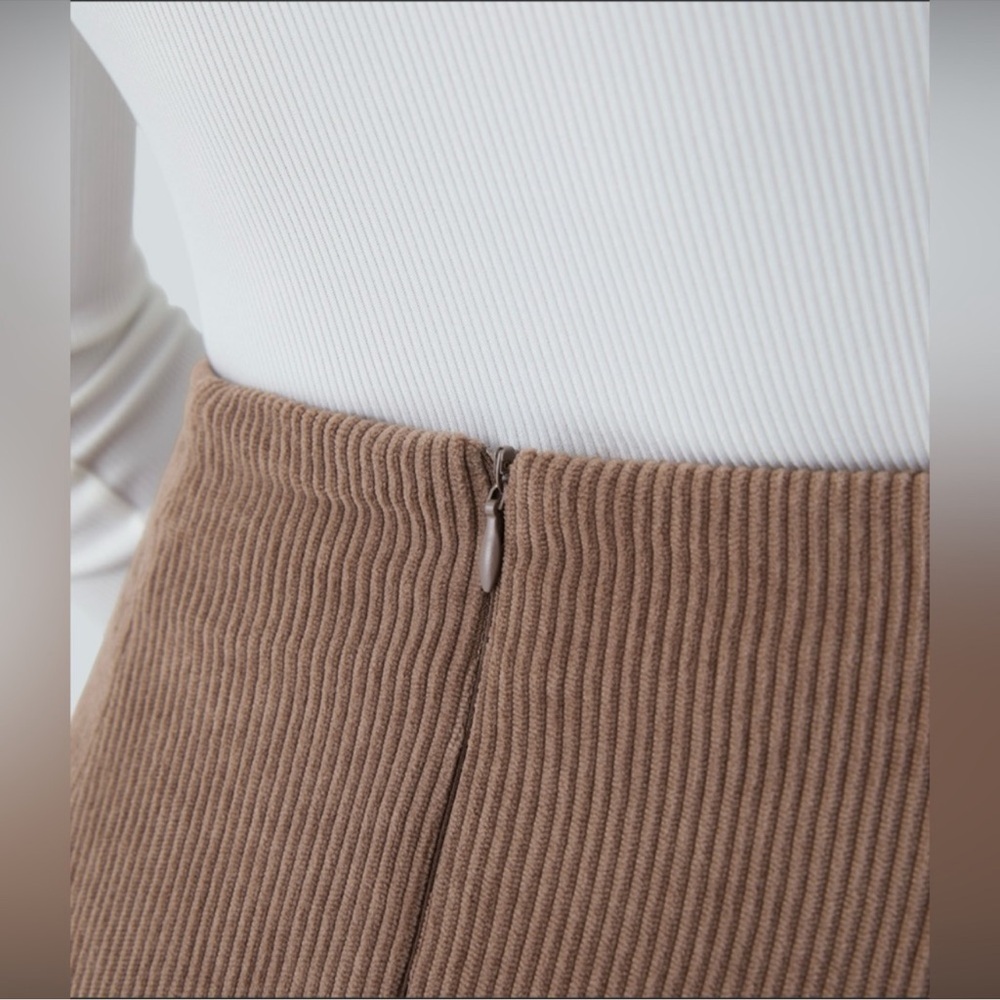 High Waisted Invisible Zipper 2-in-1 A Line Mini Corduroy Casual Skirt - Picture 4 of 14